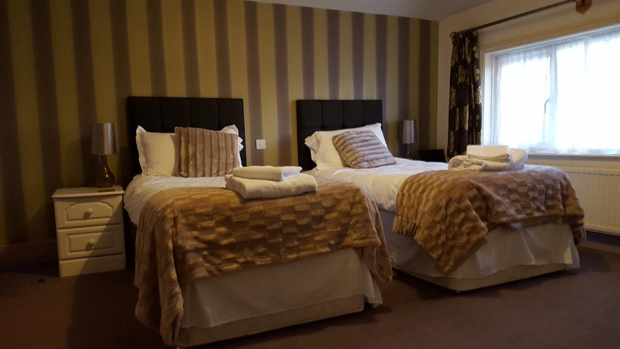 The Stag Hotell Northwood  Eksteriør bilde