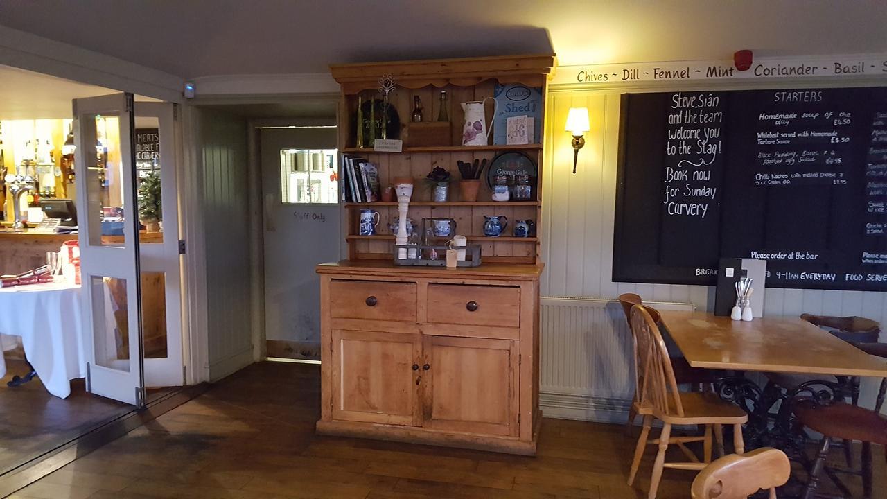 The Stag Hotell Northwood  Eksteriør bilde
