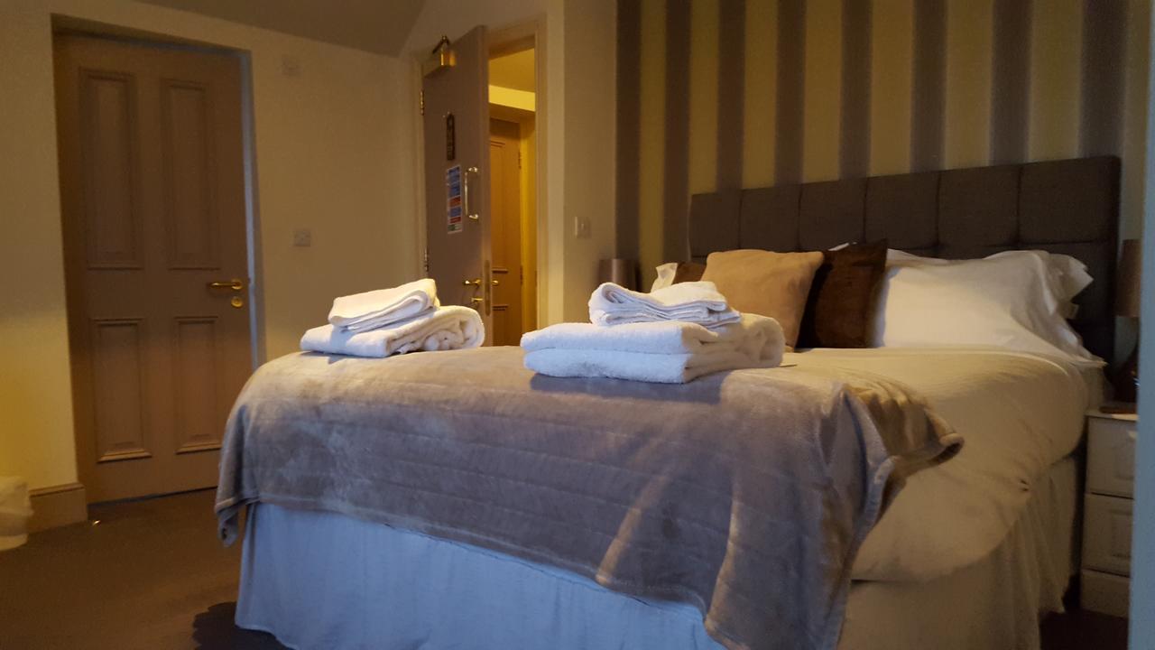 The Stag Hotell Northwood  Eksteriør bilde