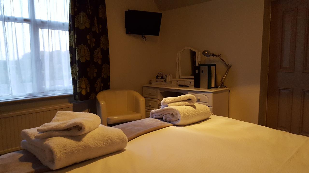 The Stag Hotell Northwood  Eksteriør bilde
