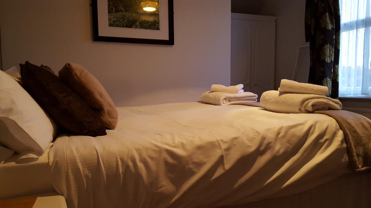 The Stag Hotell Northwood  Eksteriør bilde