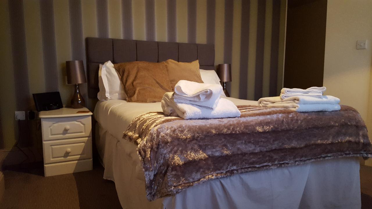 The Stag Hotell Northwood  Eksteriør bilde