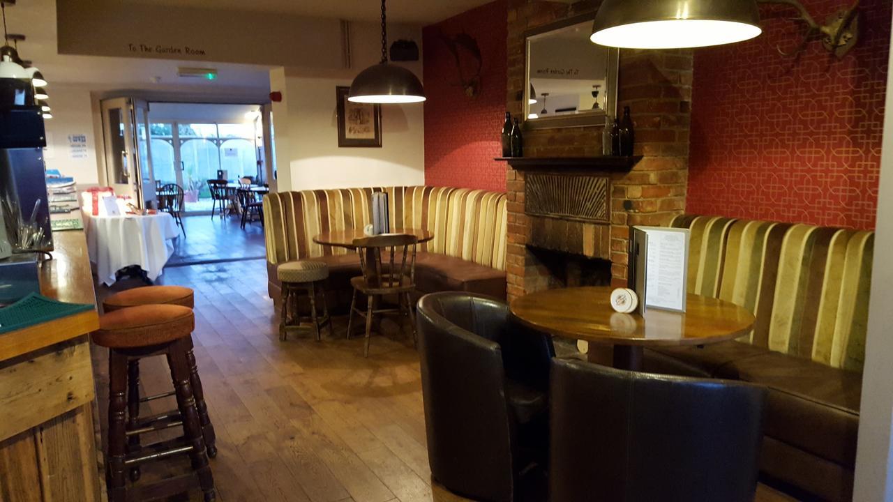 The Stag Hotell Northwood  Eksteriør bilde