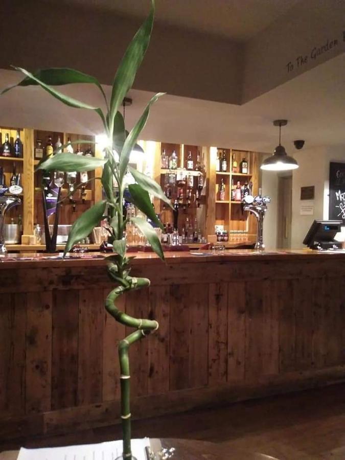 The Stag Hotell Northwood  Eksteriør bilde